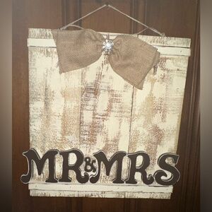 Mr. & Mrs. Wedding Sign